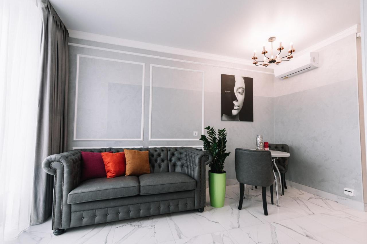 Royal Tower Vip Smart Apartments 2 Kiev Exteriör bild