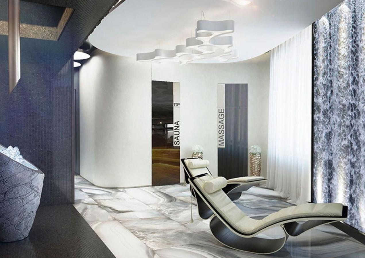 Royal Tower Vip Smart Apartments 2 Kiev Exteriör bild